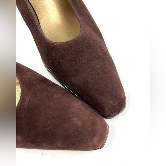 Stuart Weitzman Brown Suede Pumps - Size 5.5 - Picture 9 of 13